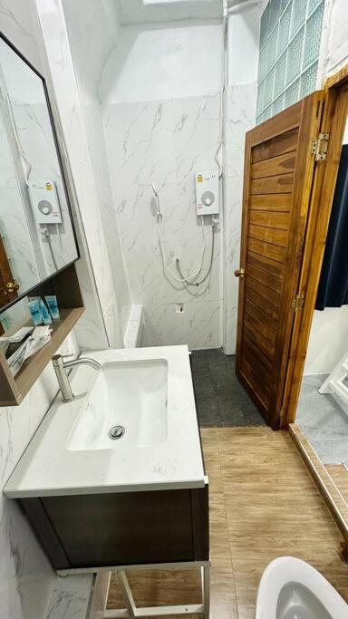 Megun 10 Duplex Διαμέρισμα Μπανγκόκ Εξωτερικό φωτογραφία